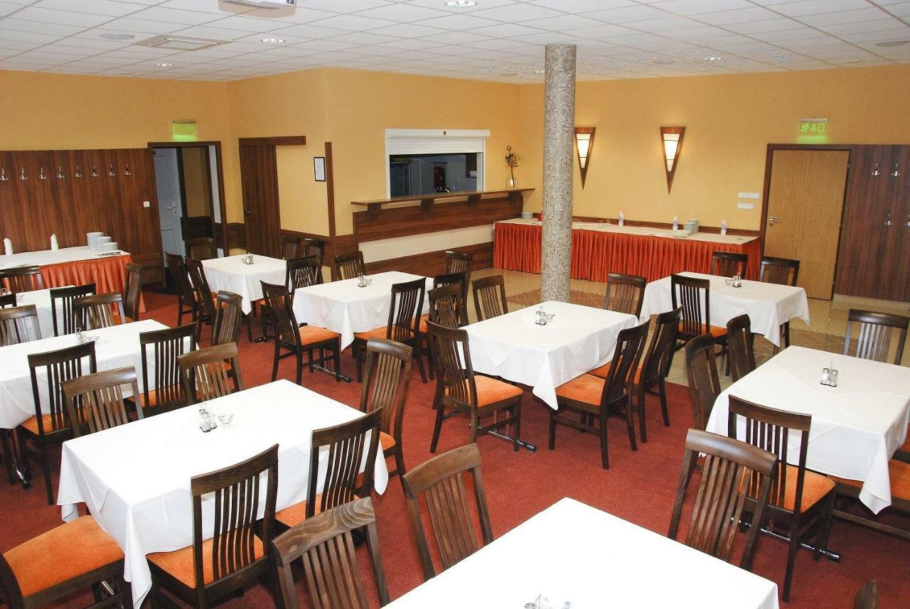 Hotel Rysavy Vémyslice Kültér fotó